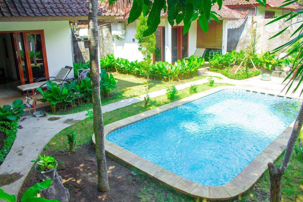 Ocean Sun Homestay Tulamben Exteriör bild
